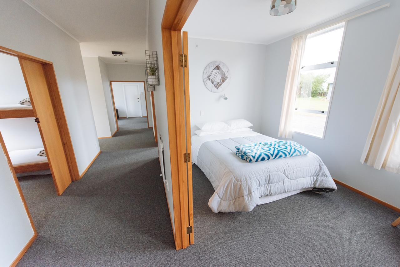 Kowhai Flat Pounawea Eksteriør billede