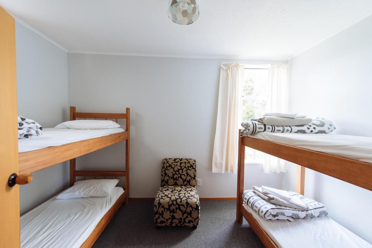 Kowhai Flat Pounawea Eksteriør billede